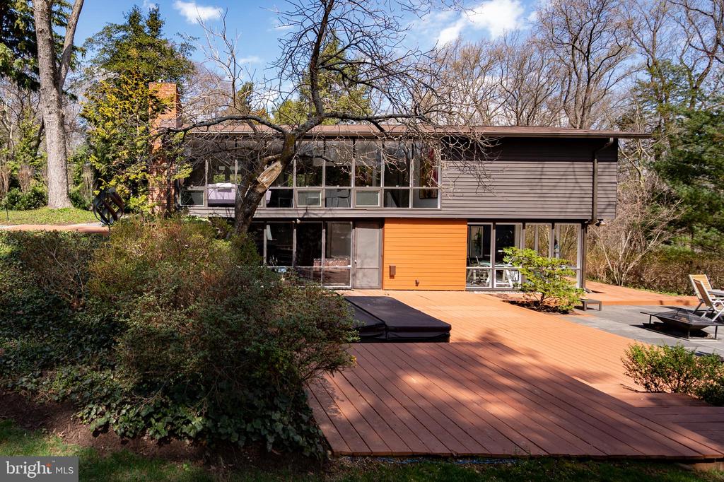2108 POPKINS LANE