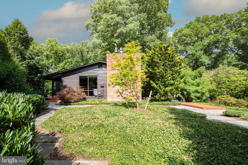 2108 POPKINS LANE