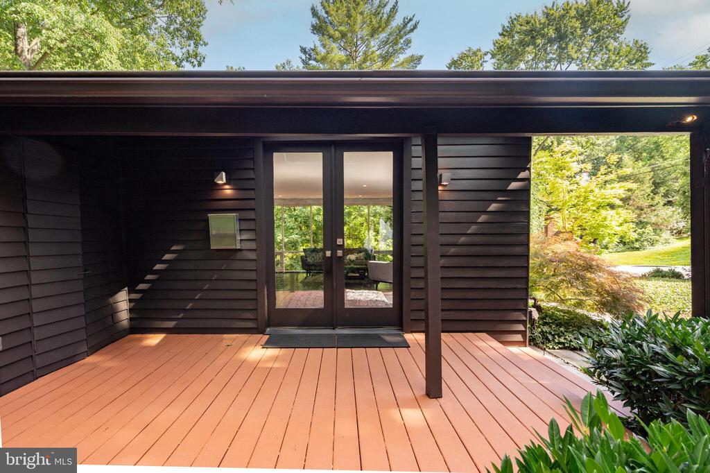 2108 POPKINS LANE