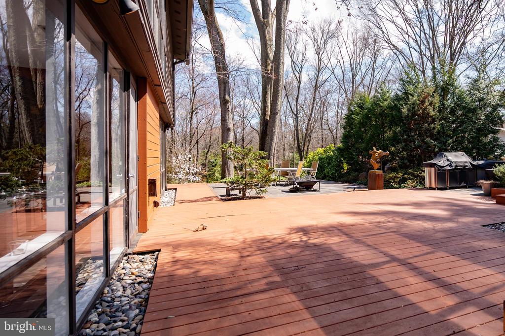 2108 POPKINS LANE