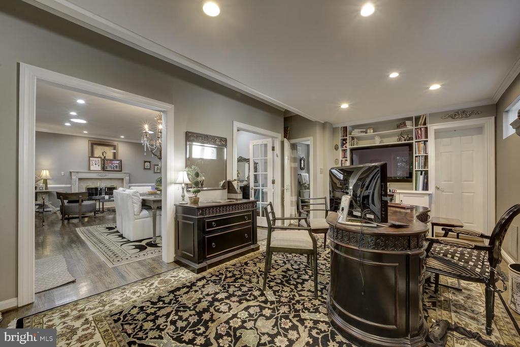 6407 OLMI LANDRITH DRIVE