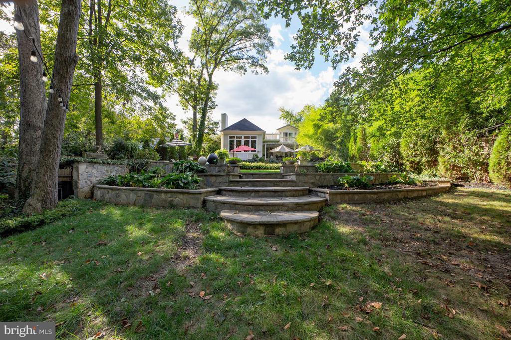 6407 OLMI LANDRITH DRIVE