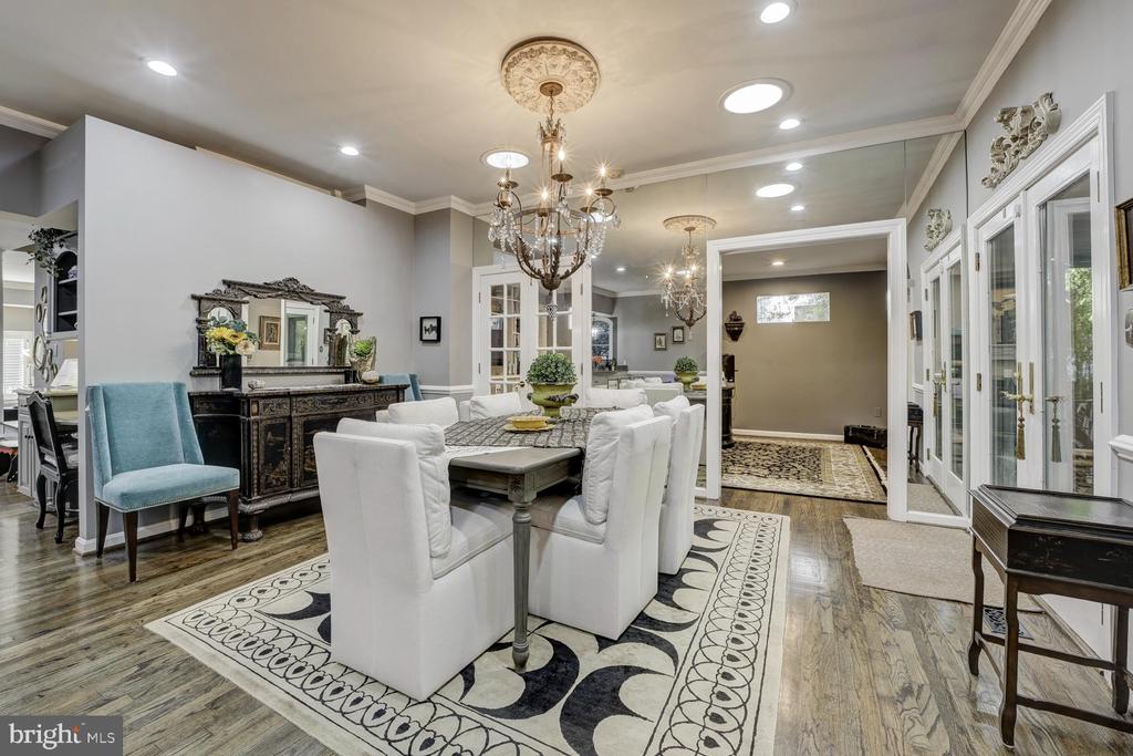6407 OLMI LANDRITH DRIVE