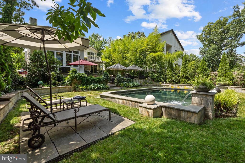 6407 OLMI LANDRITH DRIVE