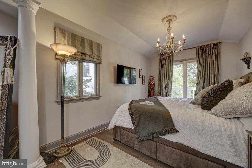 6407 OLMI LANDRITH DRIVE