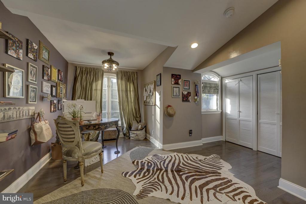 6407 OLMI LANDRITH DRIVE
