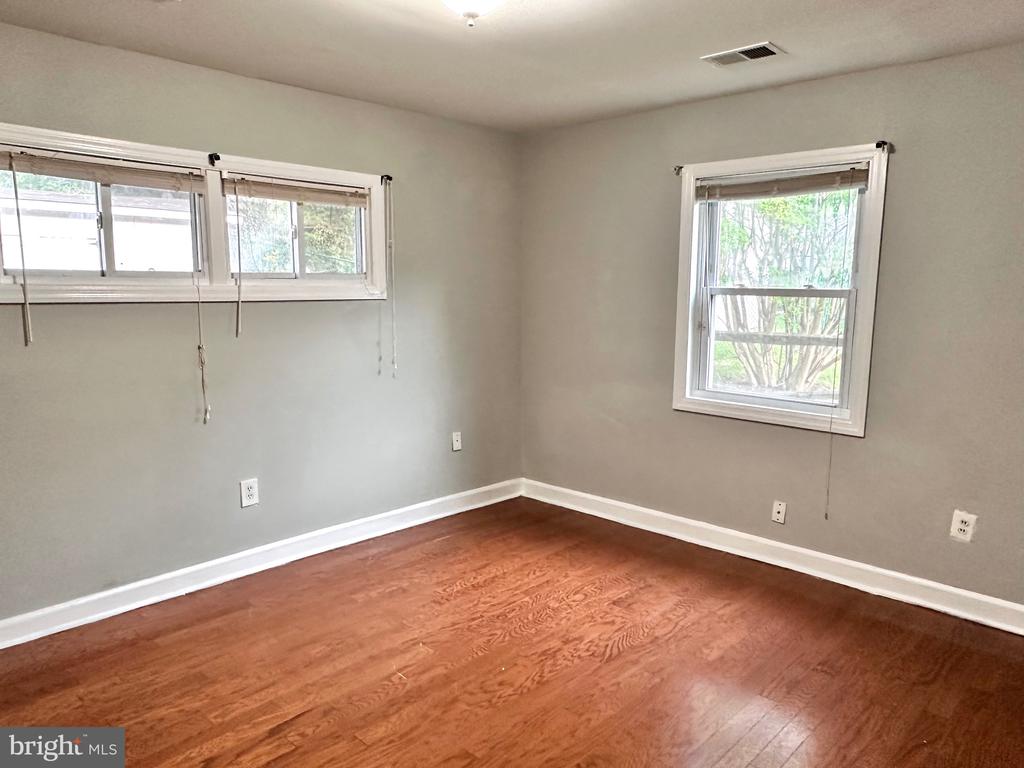6301 THE PARKWAY