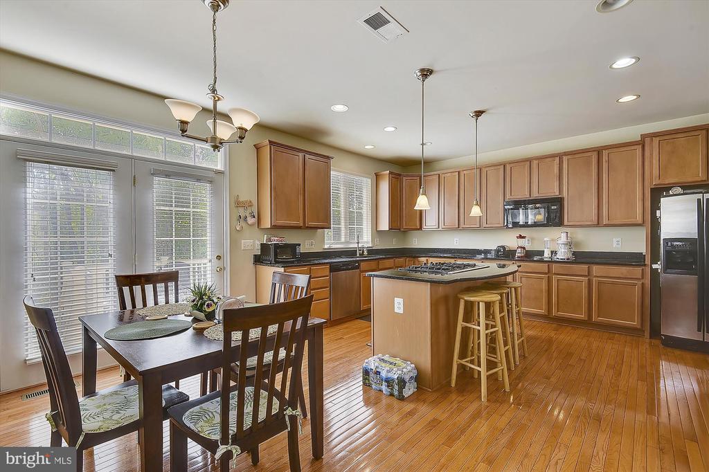 6087 Piney Woods Ct, -3710, United States