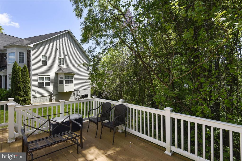 6087 Piney Woods Ct, -3710, United States