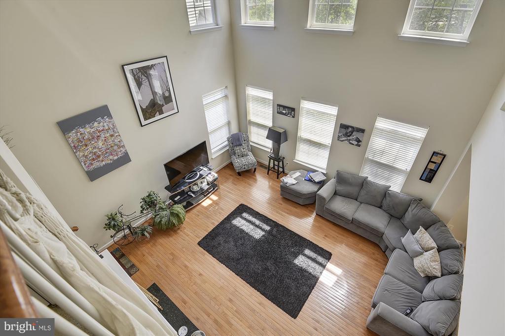 6087 Piney Woods Ct, -3710, United States