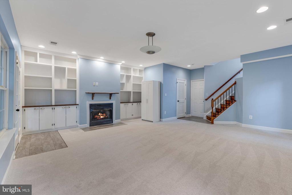 6710 PERCETHONY COURT