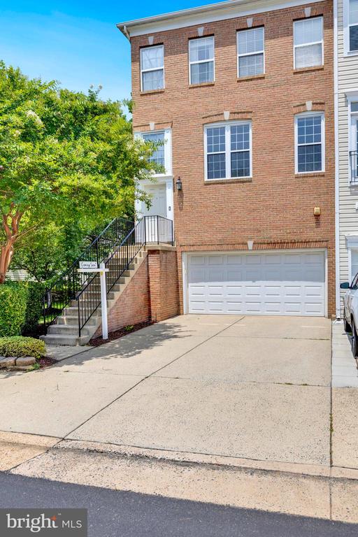 6710 PERCETHONY COURT