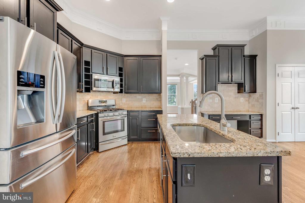 6710 PERCETHONY COURT