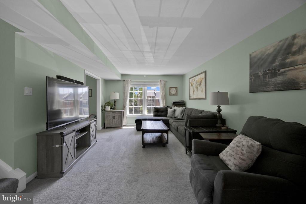 2465 WINDBREAK DRIVE