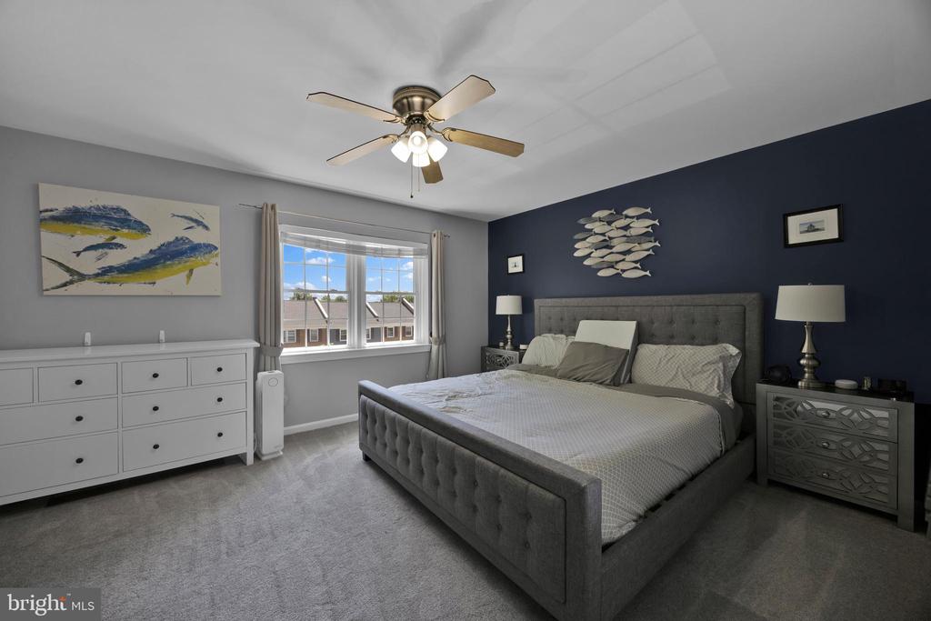 2465 WINDBREAK DRIVE