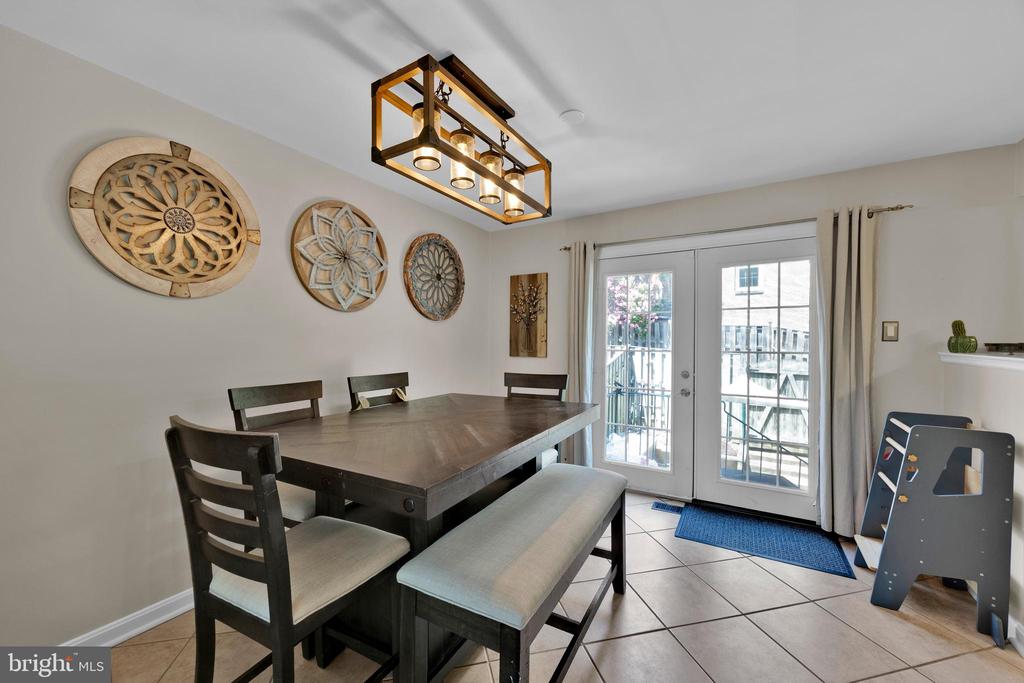 2465 WINDBREAK DRIVE