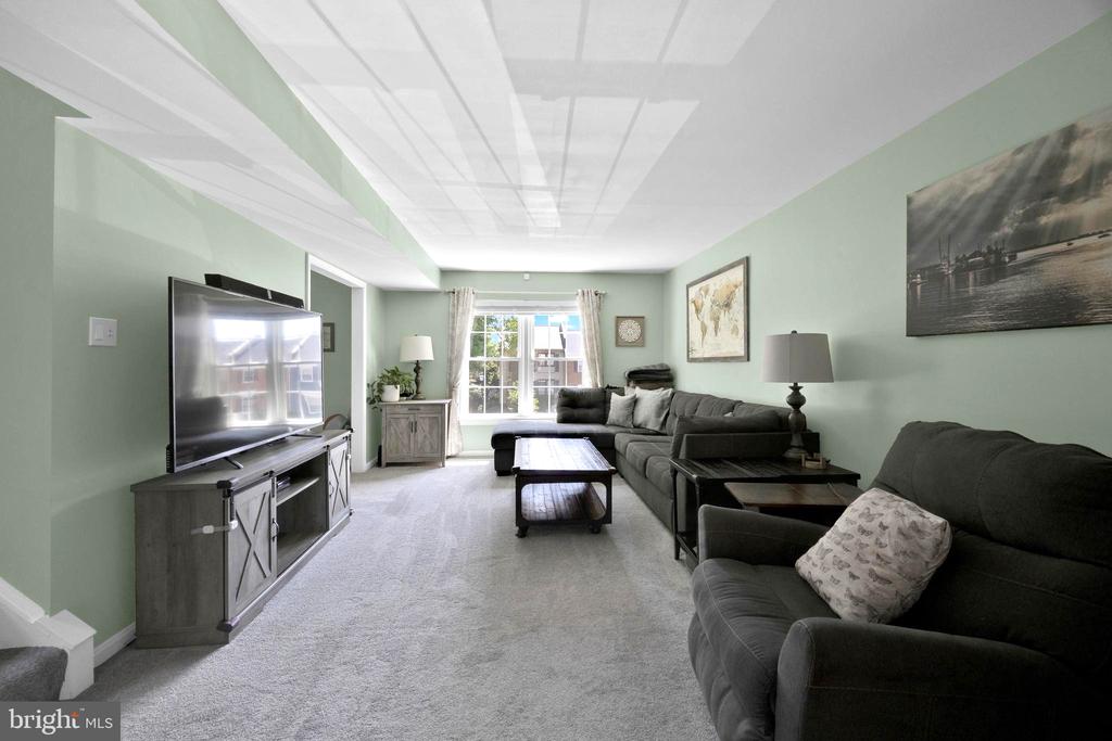2465 WINDBREAK DRIVE