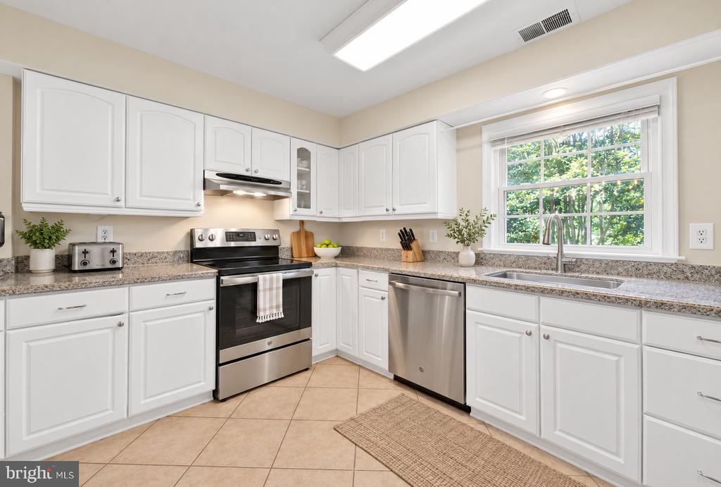 2465 WINDBREAK DRIVE