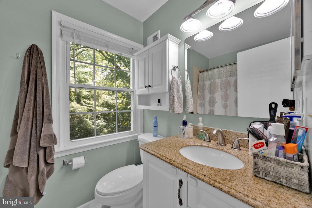 2465 WINDBREAK DRIVE