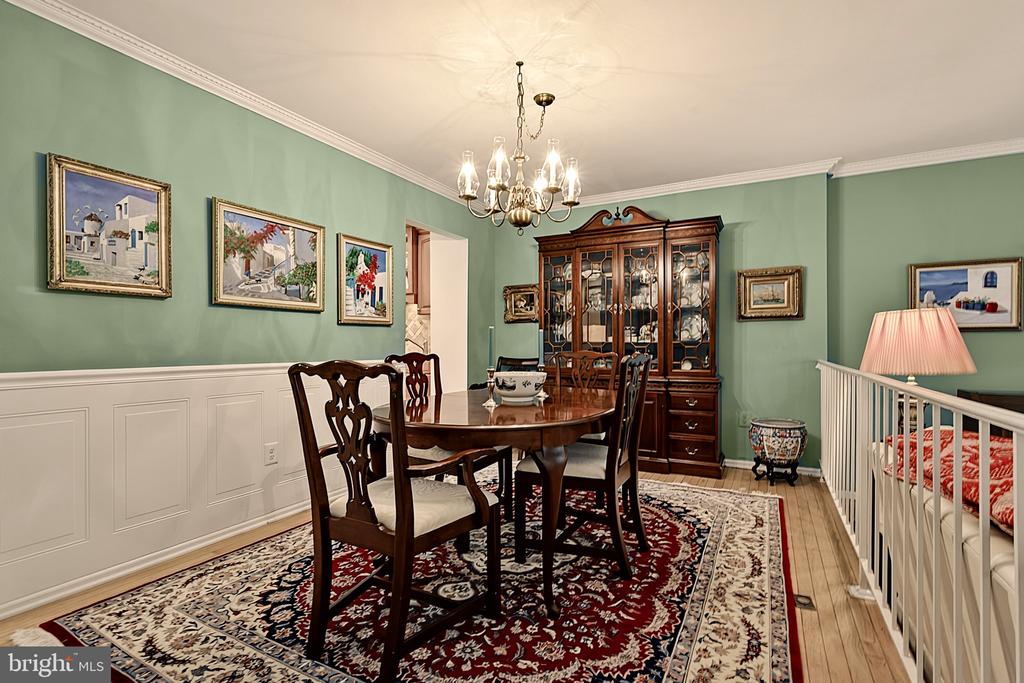 8218 CEDAR LANDING COURT