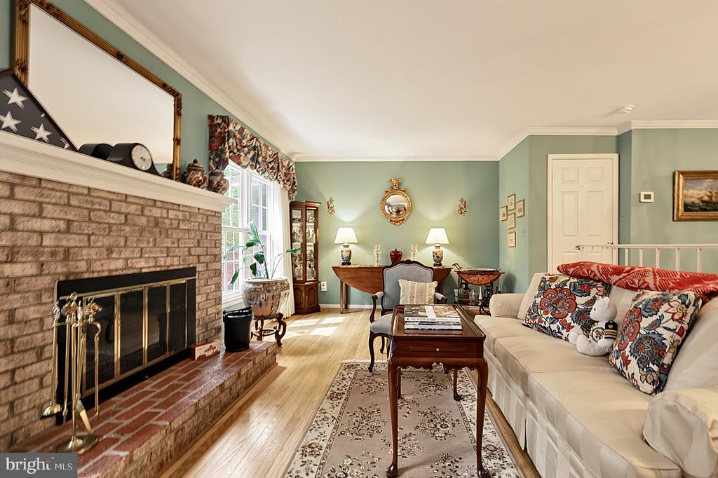 8218 CEDAR LANDING COURT