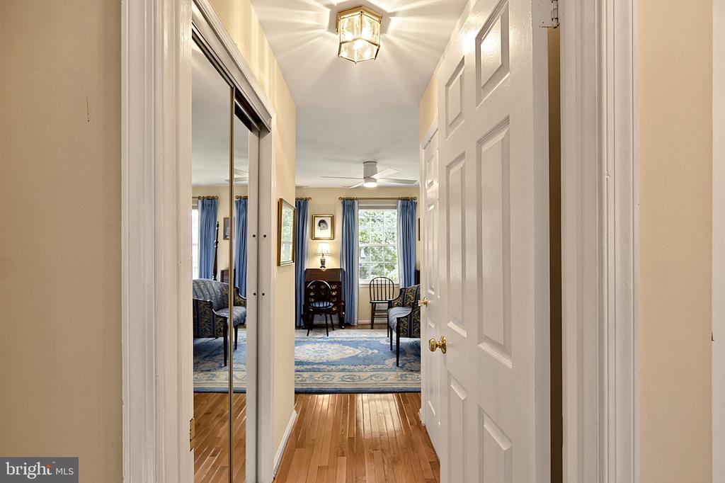 8218 CEDAR LANDING COURT