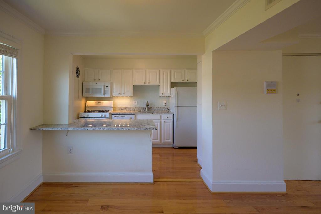 6609 10TH STREET Unit: C1