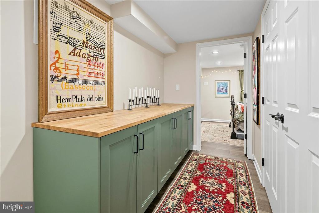 4429 NEPTUNE DRIVE