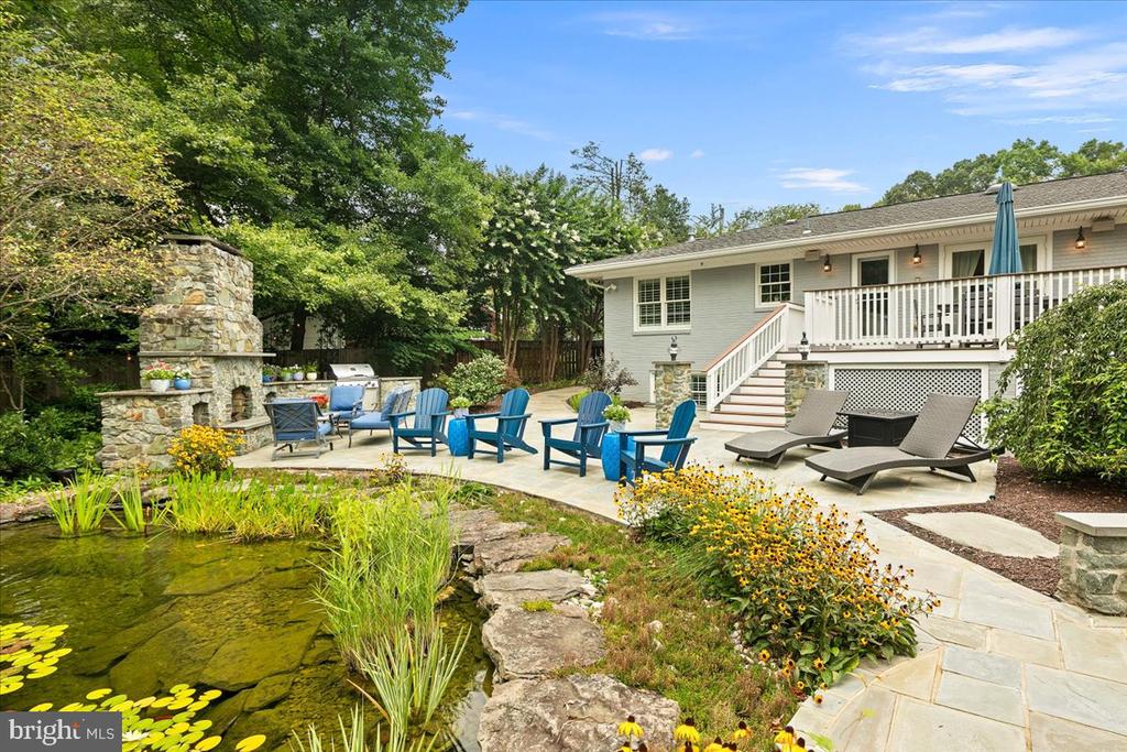 4429 NEPTUNE DRIVE
