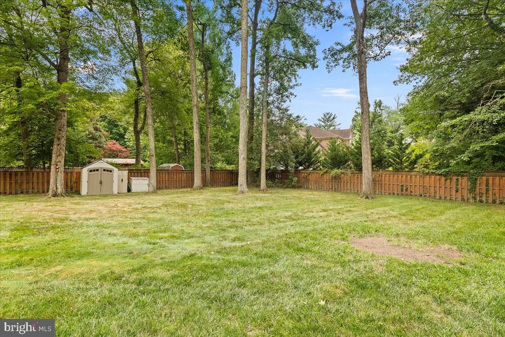 4429 NEPTUNE DRIVE