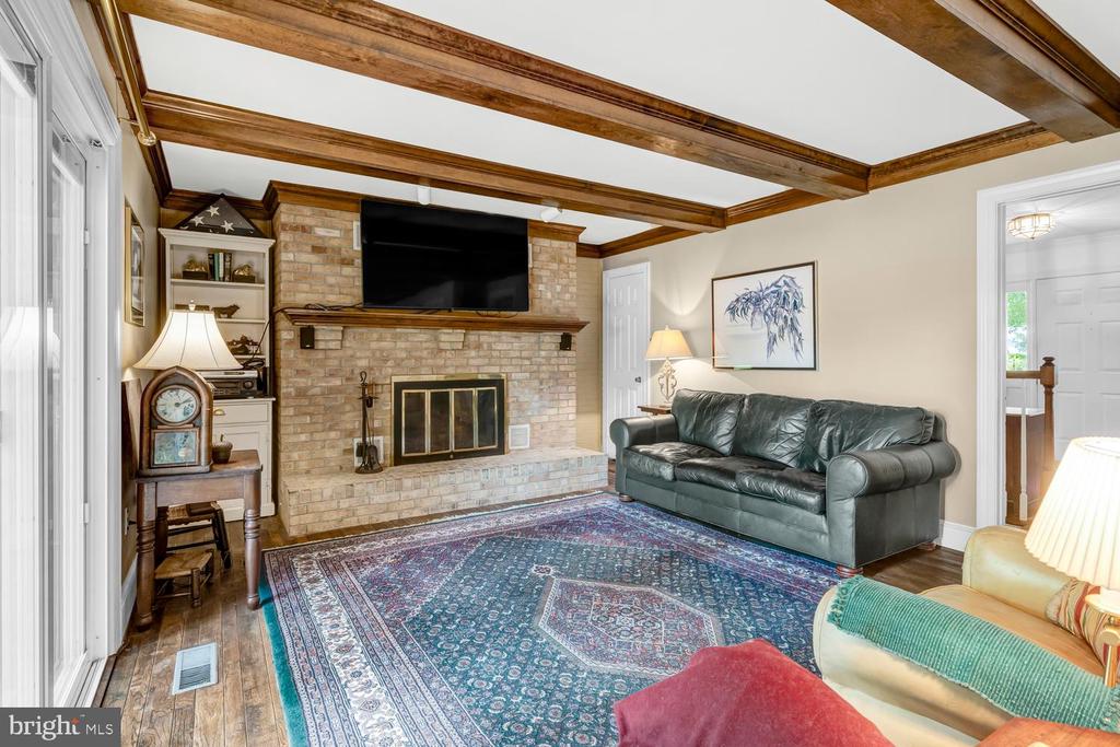 9344 MOUNT VERNON CIRCLE