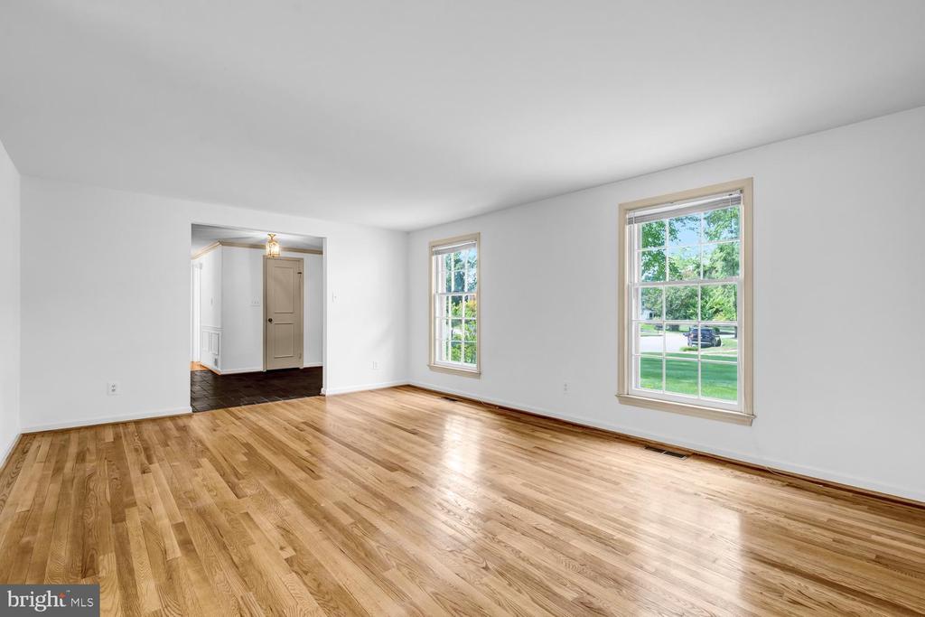 4200 PICKERING PLACE