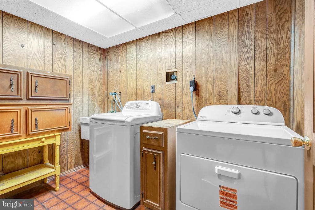 4200 PICKERING PLACE