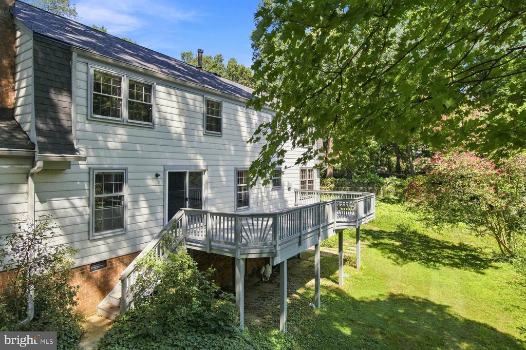 4200 PICKERING PLACE