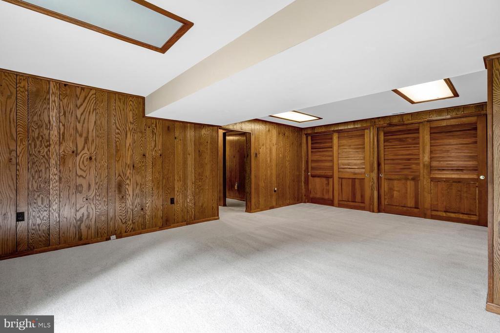4200 PICKERING PLACE