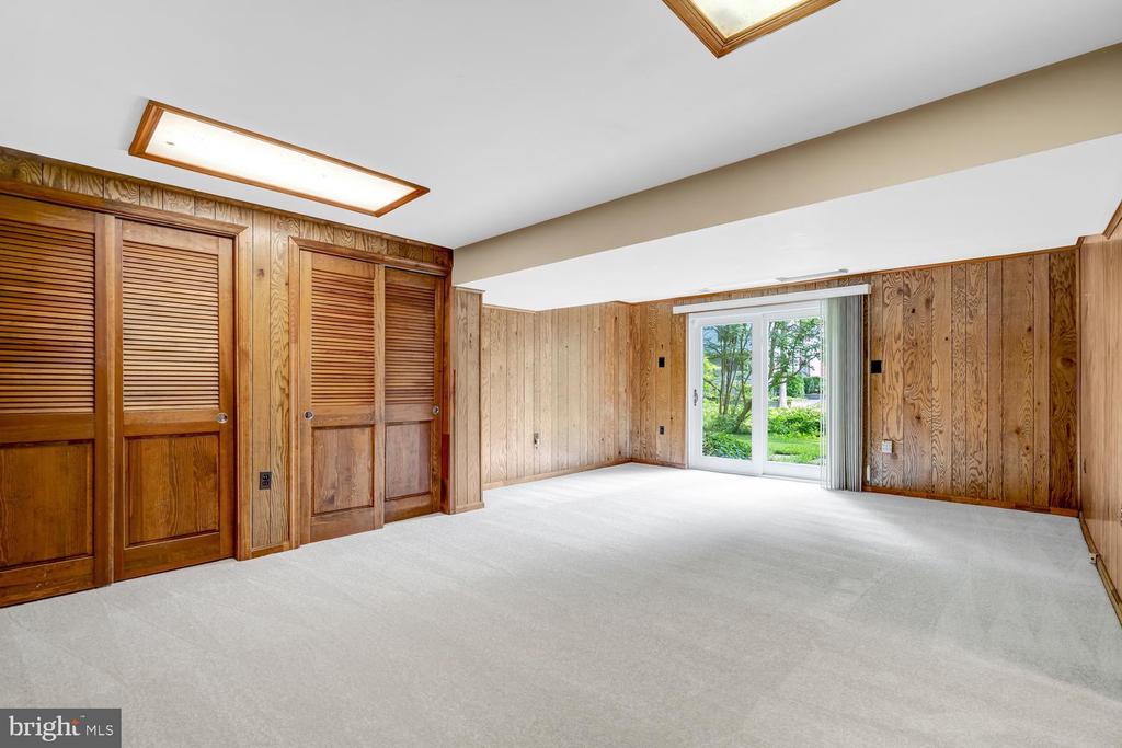 4200 PICKERING PLACE