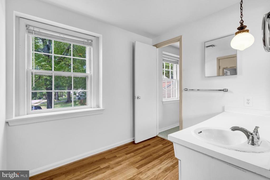 4200 PICKERING PLACE