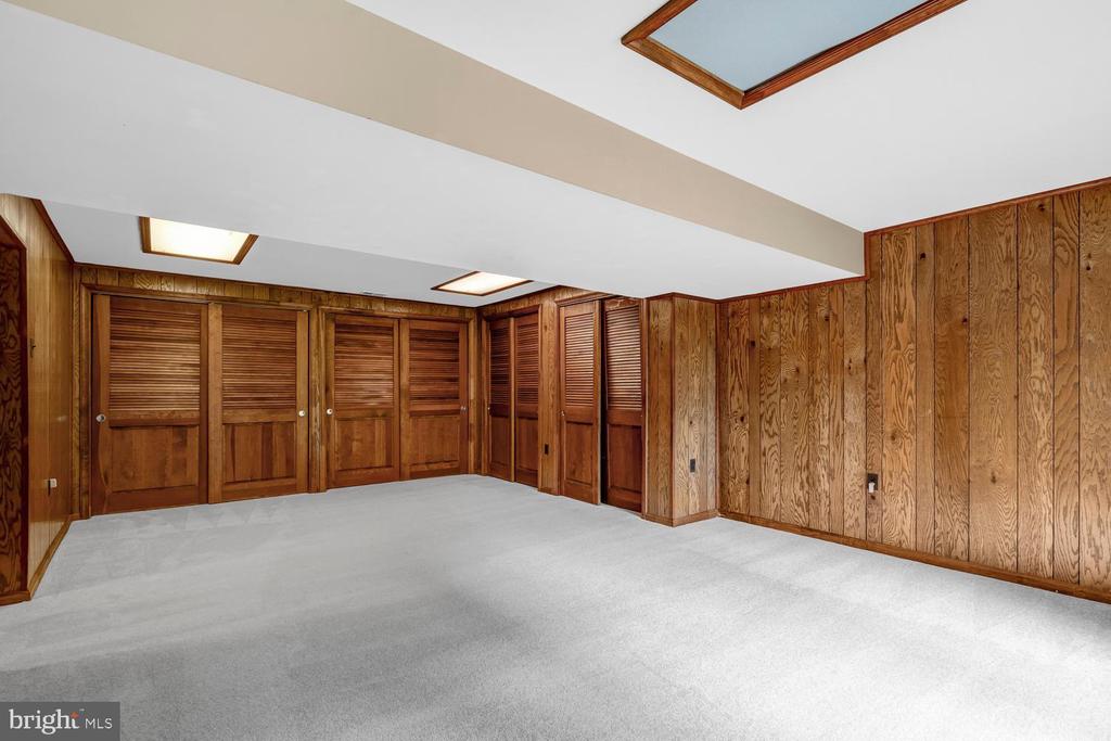 4200 PICKERING PLACE