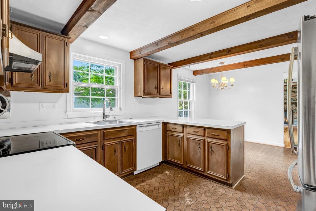 4200 PICKERING PLACE