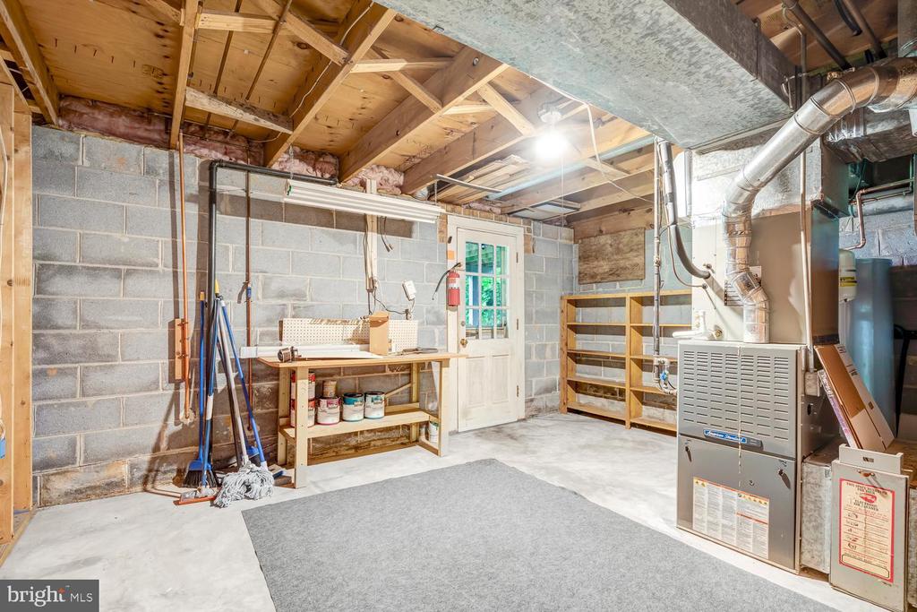 4200 PICKERING PLACE