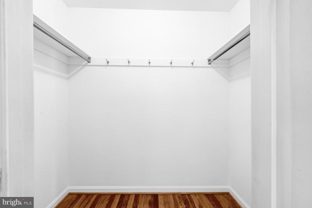 4200 PICKERING PLACE