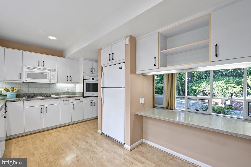 7407 RECARD LANE