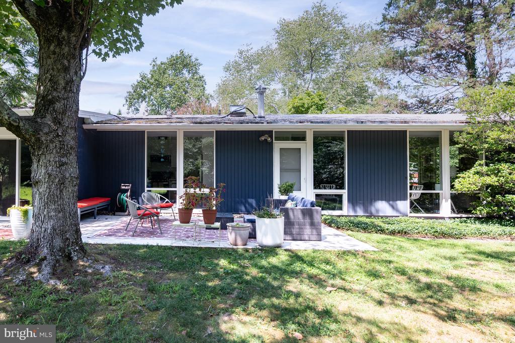 2305 GLASGOW ROAD