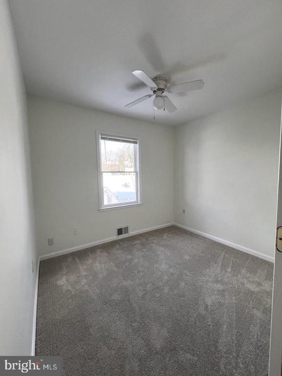5831 EDGEHILL DRIVE