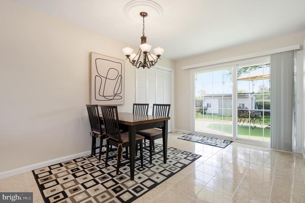 4807 FLOWER LANE