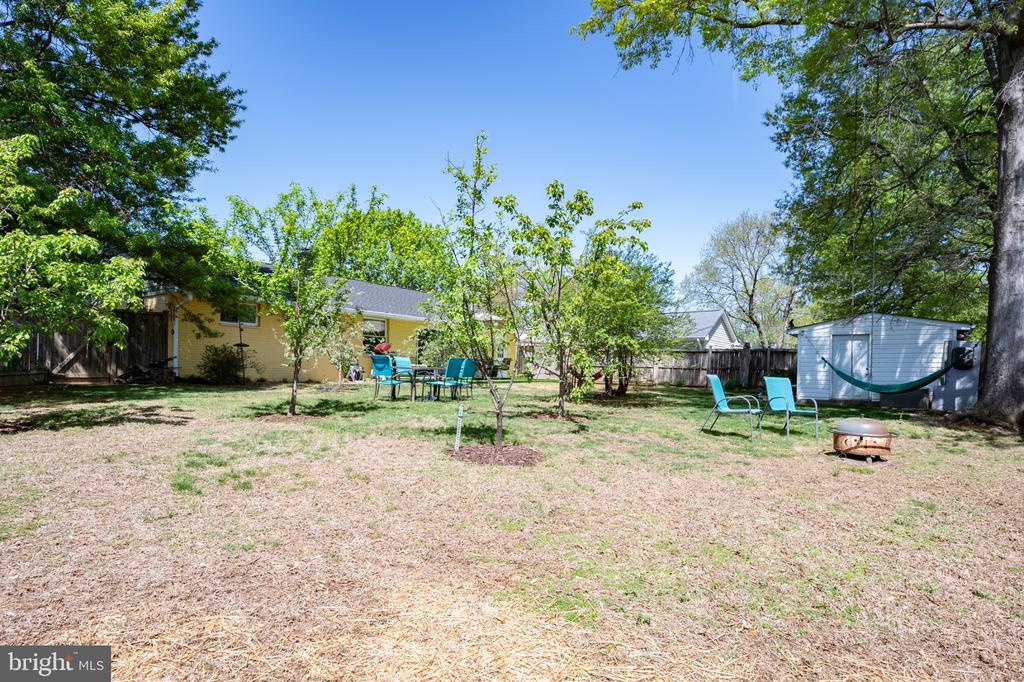 4807 FLOWER LANE