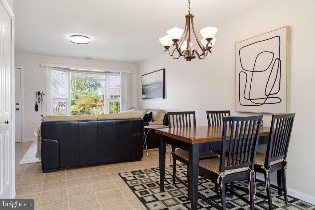 4807 FLOWER LANE