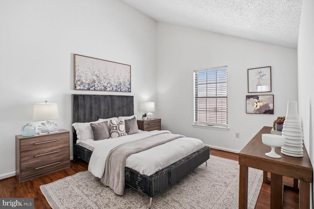 6931 MARY CAROLINE CIRCLE Unit: I