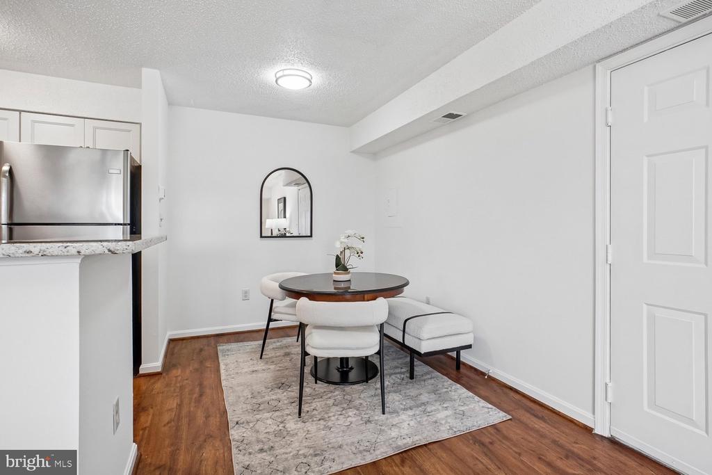6931 MARY CAROLINE CIRCLE Unit: I