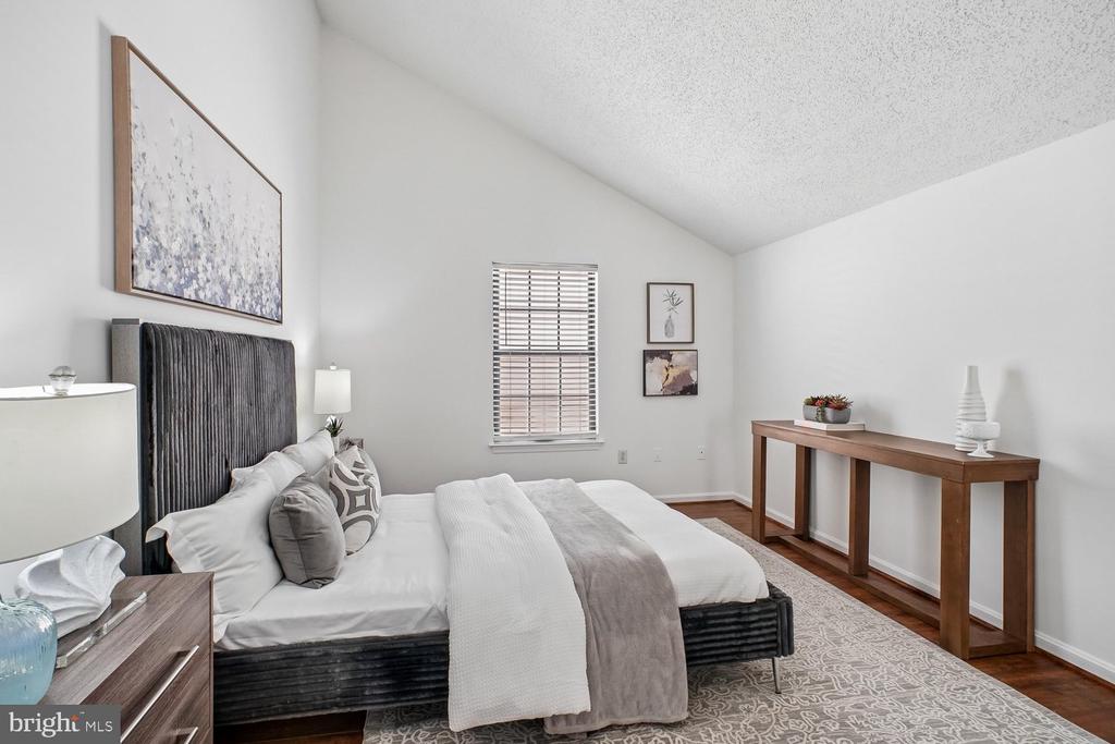 6931 MARY CAROLINE CIRCLE Unit: I